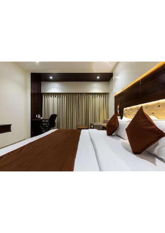 Hotel Shivay President ウッジャイン エクステリア 写真